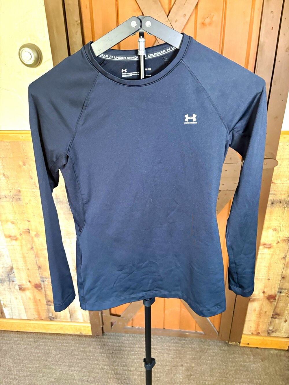 Under Armour ColdGear Women's Black Long Sleeve Crew Base Layer Shirt Size Mediu